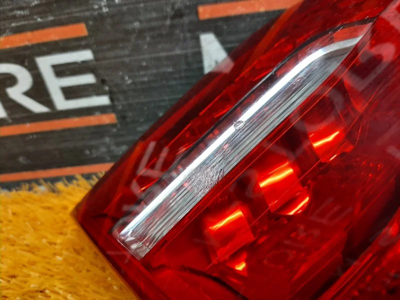 Фонарь крышки багажника левый Audi A6 C6/4F CCE - миниатюра 3