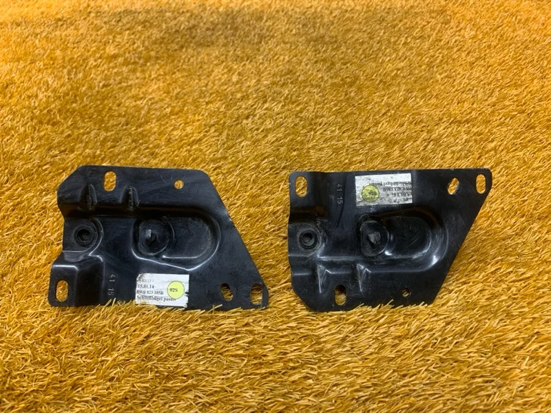 Скоба капота Audi A3 8P CAX 2010 - миниатюра 4