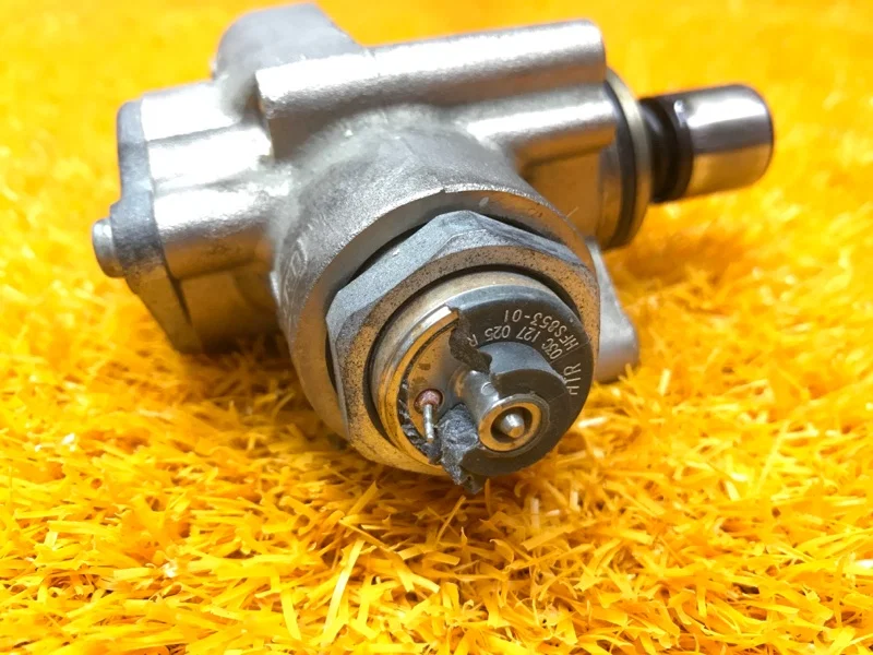 ТНВД Volkswagen Golf 1K/MK5 BLF 2004-2009 - миниатюра 3
