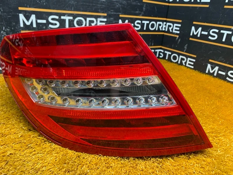 Фонарь задний левый Mercedes-Benz C-Class W204 - миниатюра 6