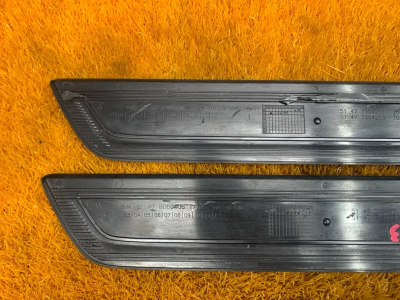 Накладка на порог салона BMW X3 F25 N47D20C 2014 - миниатюра 10