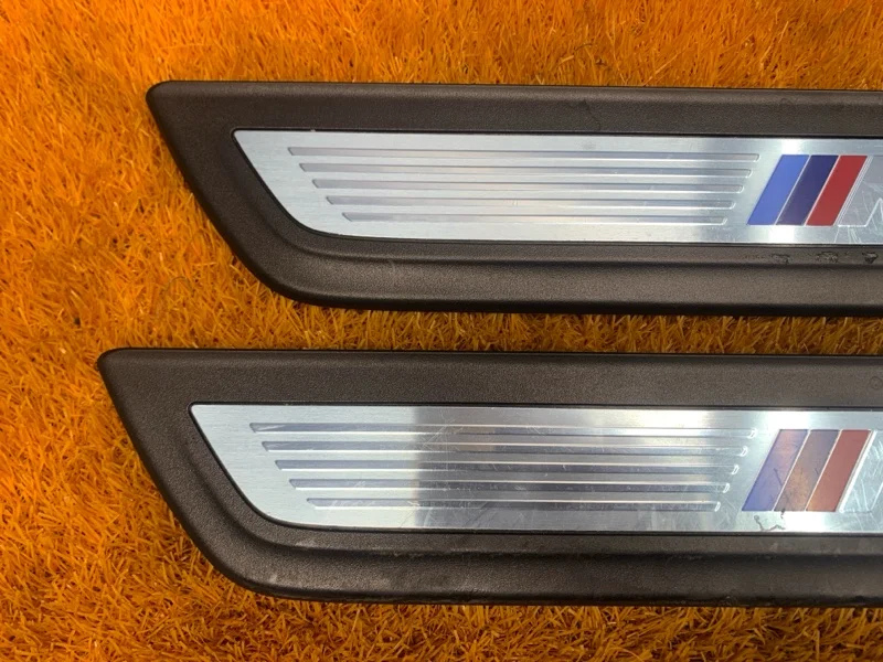 Накладка на порог салона BMW X3 F25 N47D20C 2014 - миниатюра 5