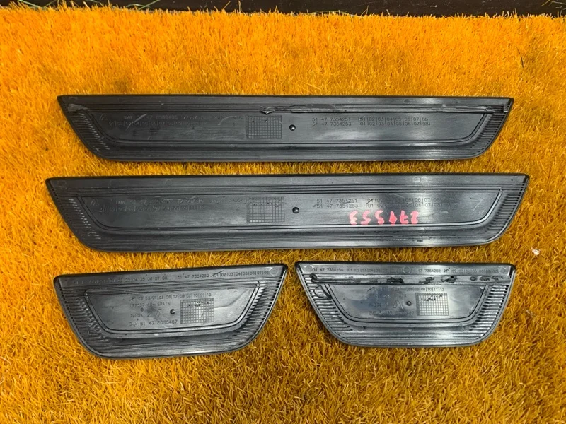 Накладка на порог салона BMW X3 F25 N47D20C 2014 - миниатюра 7