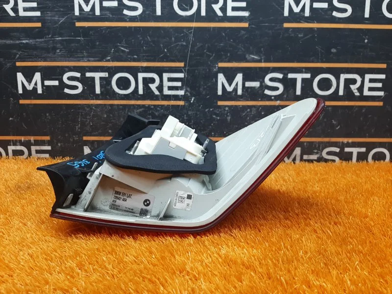 Фонарь задний левый BMW 3-Series E91 N46B20B 2009 - миниатюра 10