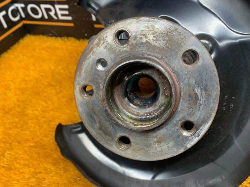 Ступица задняя левая BMW X1 F48 B47C20A 2016 - миниатюра 2