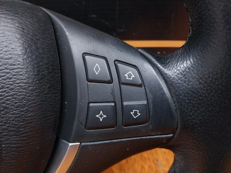 Руль BMW X5 E70 N62B48B 2007 - миниатюра 6