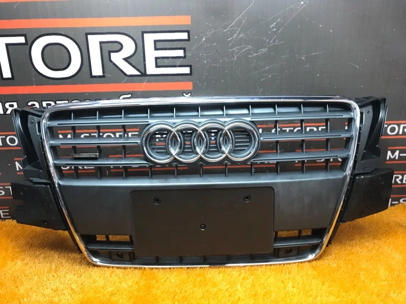Решетка радиатора Audi A5 8T CDN 2011 - изображение 1