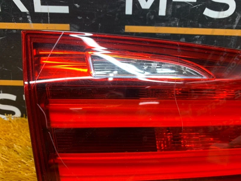 Фонарь крышки багажника левый BMW 5-Series F11 - миниатюра 3
