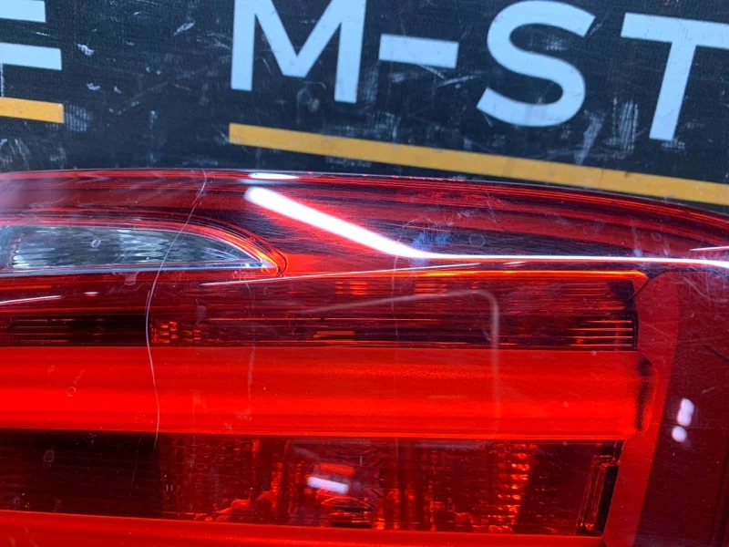 Фонарь крышки багажника левый BMW 5-Series F11 - миниатюра 5