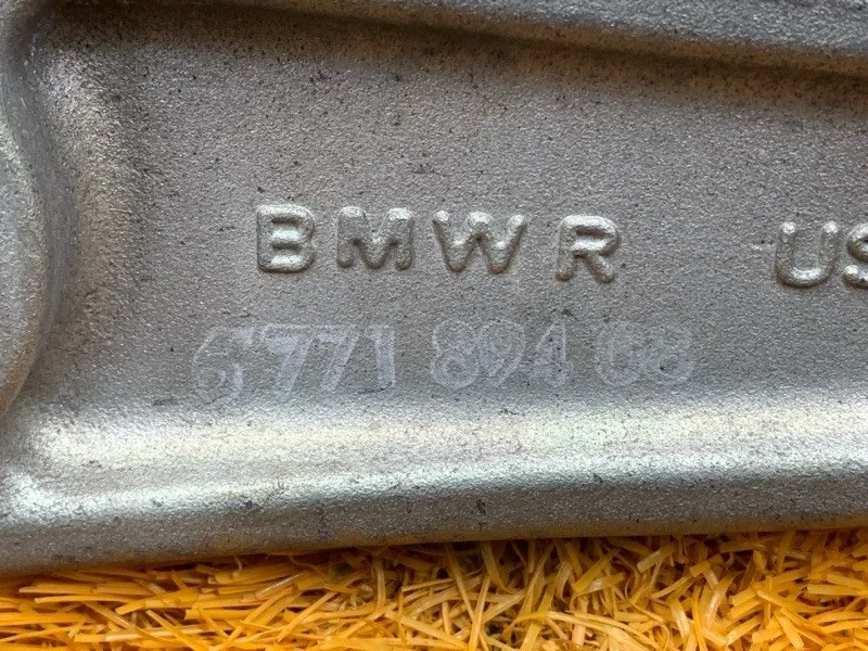 Рычаг подвески нижний передний правый BMW X6 E71 - миниатюра 6