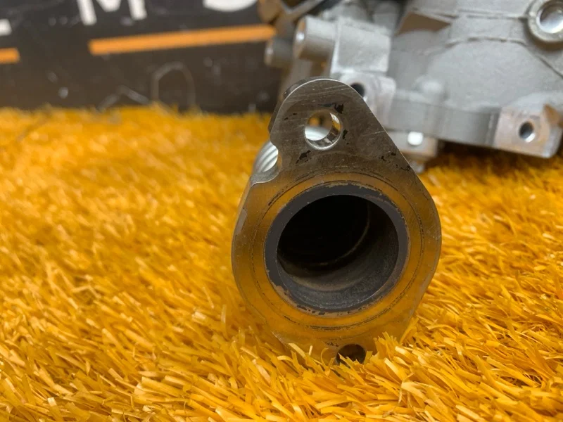 Клапан EGR Mercedes-Benz E-class W213 274.920 2016 - миниатюра 3