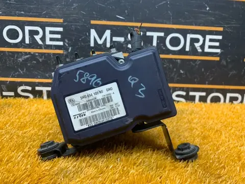 Блок ABS Audi Q3 8U CPS 2013