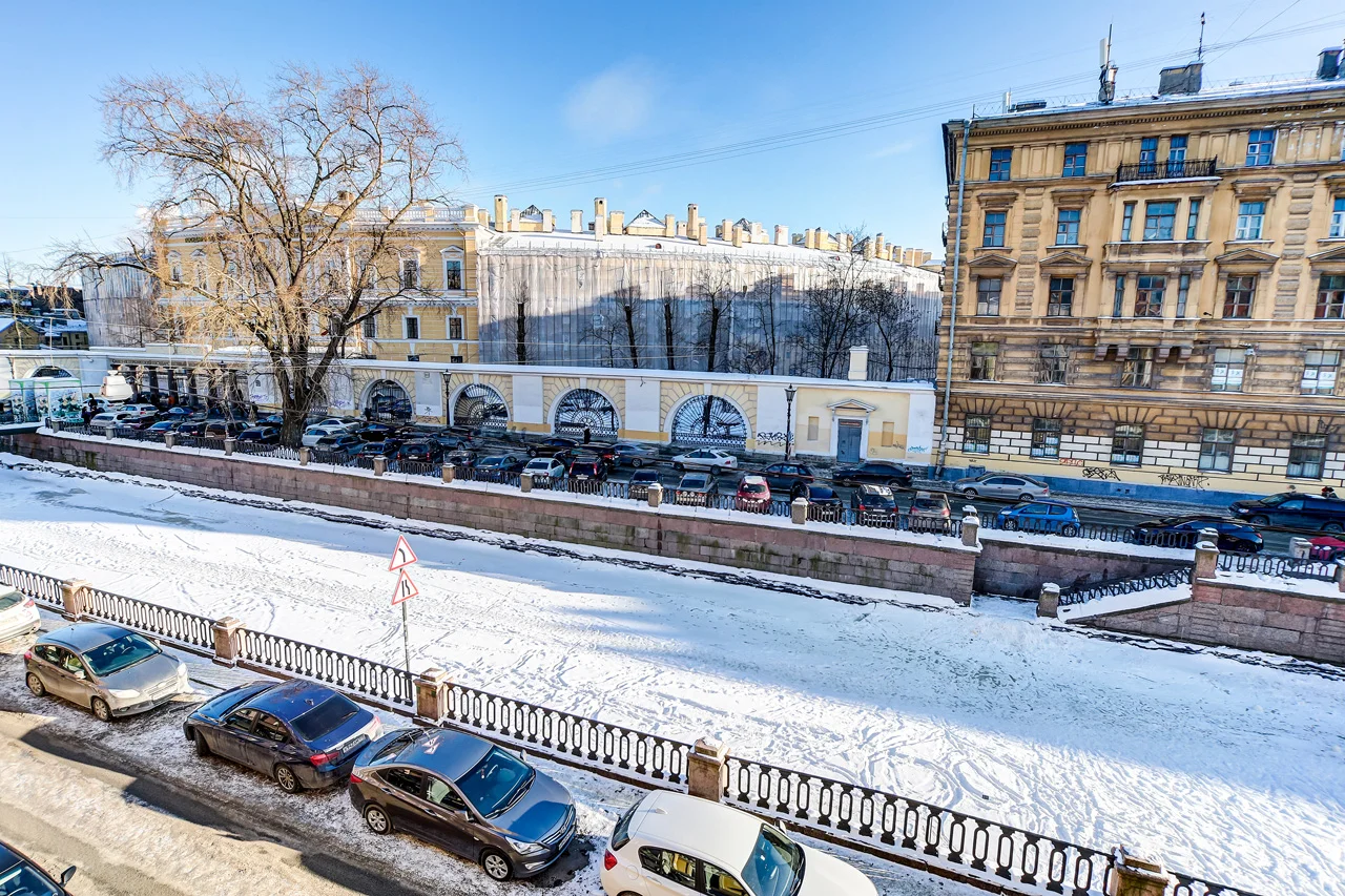 Видовая квартира в центре Санкт-Петербурга - миниатюра 19