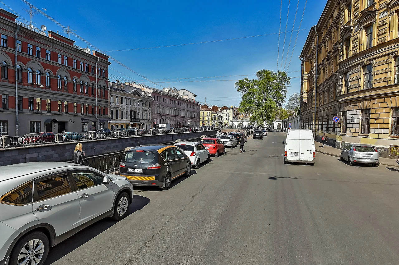 Видовая квартира в центре Санкт-Петербурга - миниатюра 20