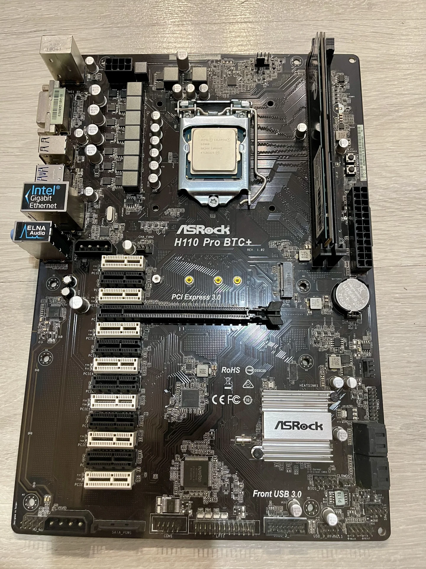Материнская плата Asrock H110 PRO BTC + - миниатюра 3