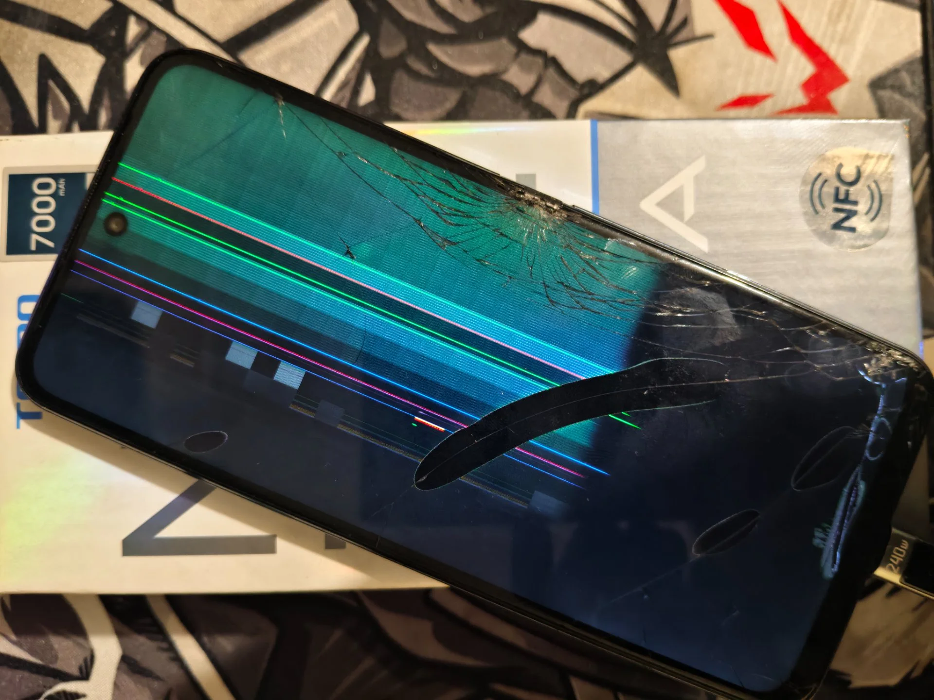 Tecno Pova Neo 2 64/4 - изображение 1