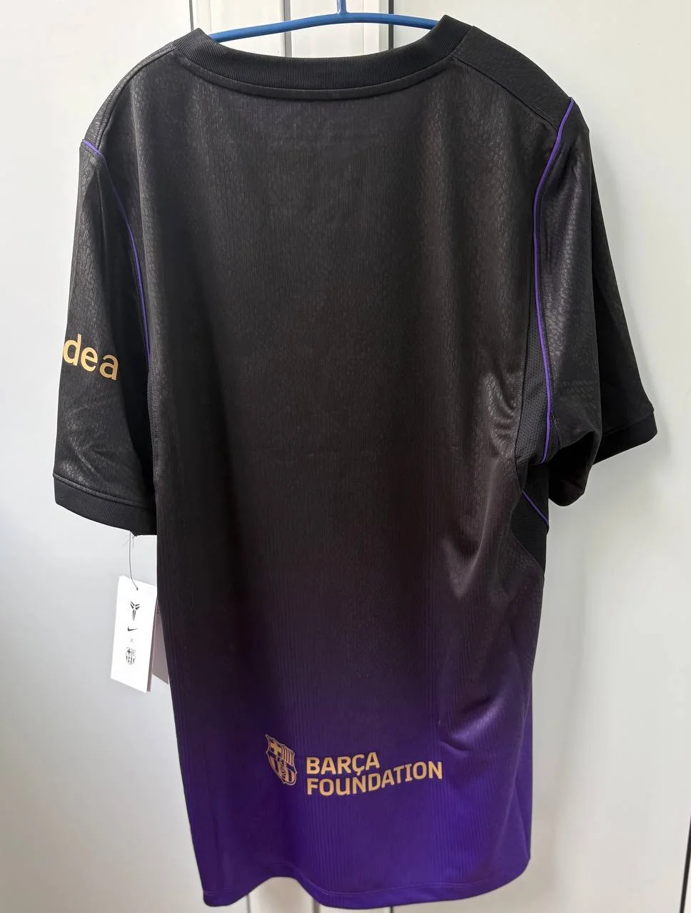 Футболка Барселона Nike Kobe 2026/27 - миниатюра 3