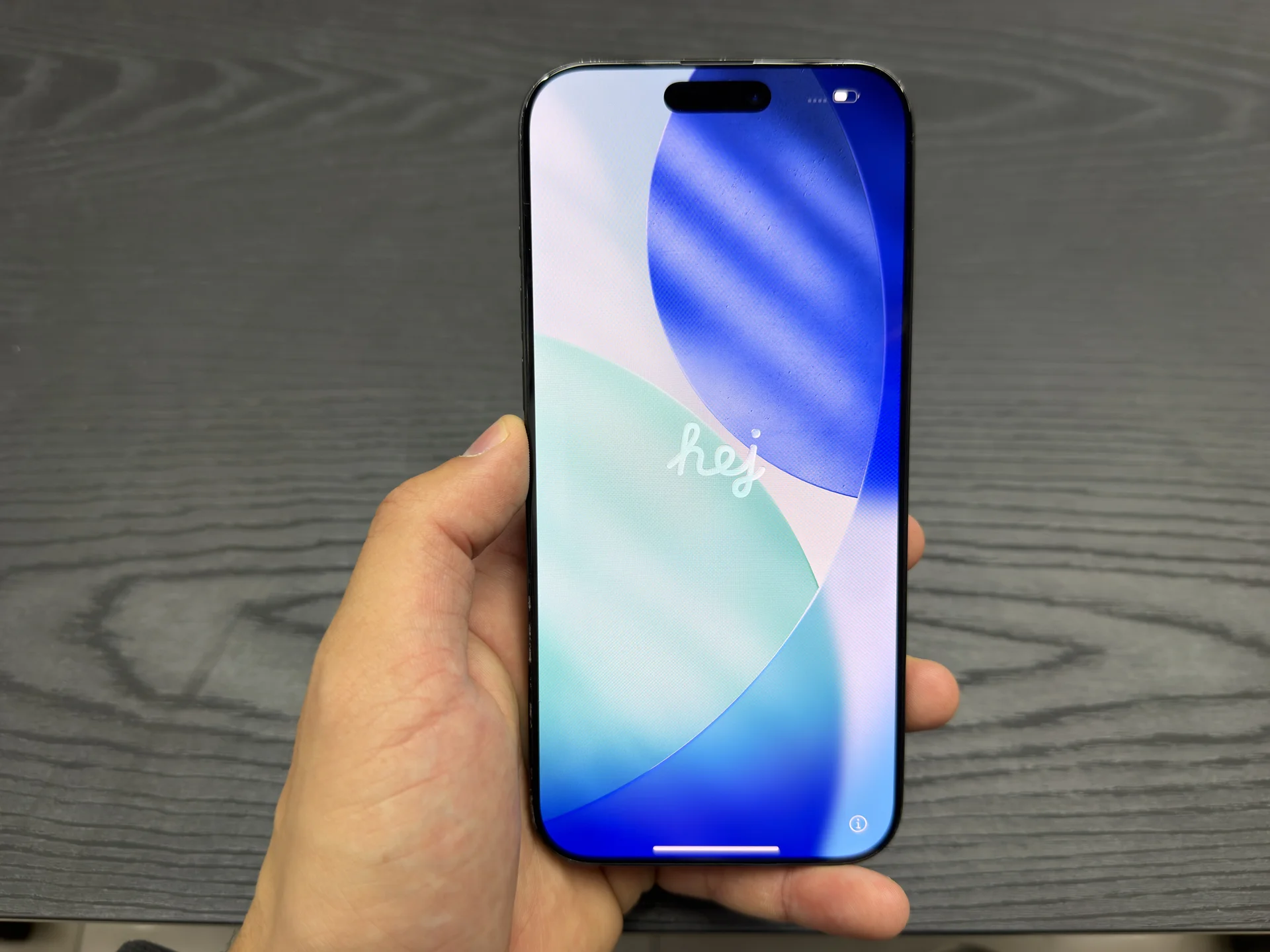 iPhone 16 Pro Max 1Tb Caviar - миниатюра 7