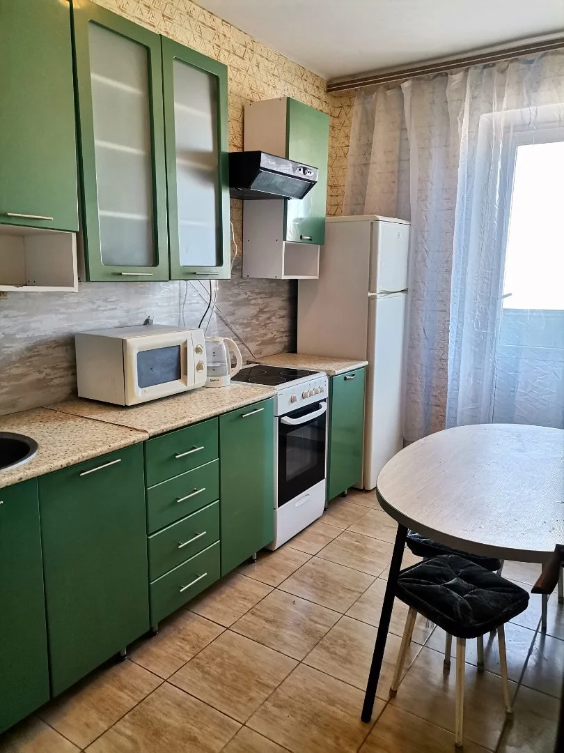 Сдам комнату в 3к квартире на длительный срок - миниатюра 6