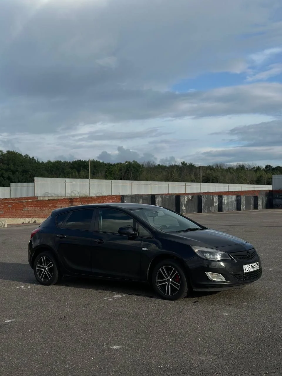 Opel Astra J 2012 - миниатюра 5