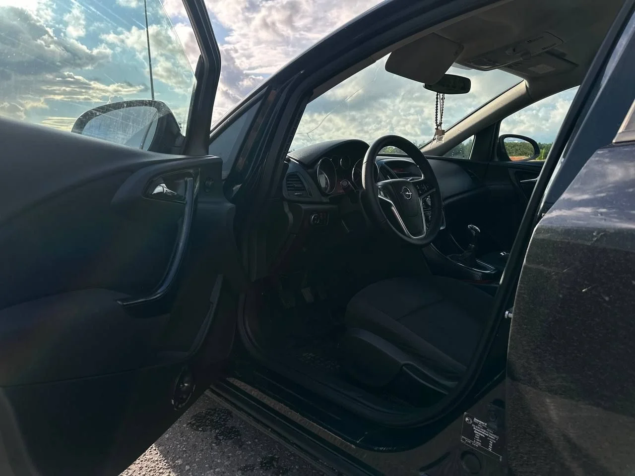 Opel Astra J 2012 - миниатюра 11