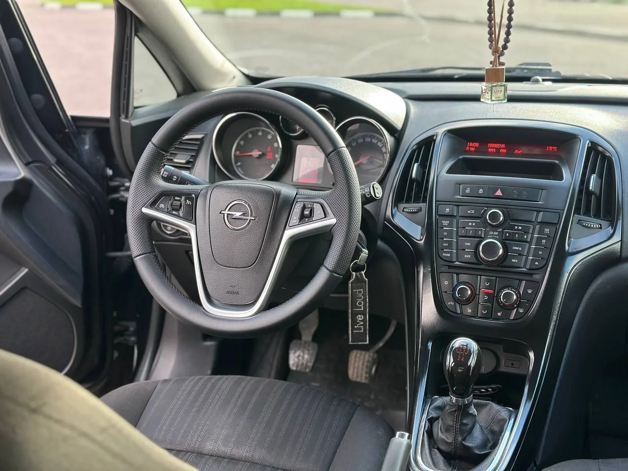 Opel Astra J 2012 - миниатюра 13
