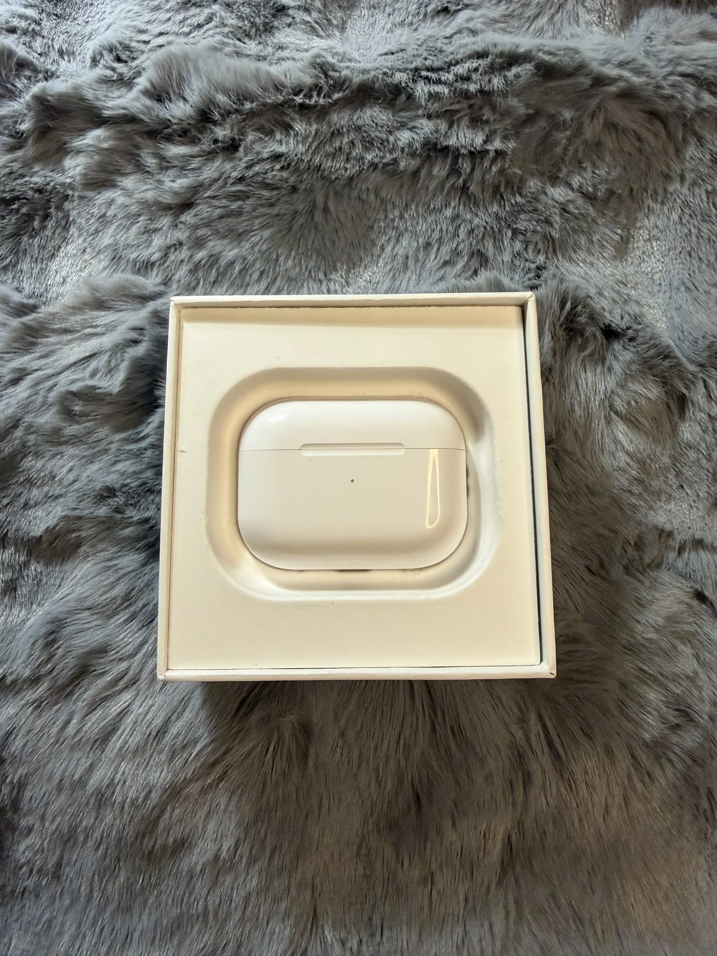 Airpods pro 2 - миниатюра 2