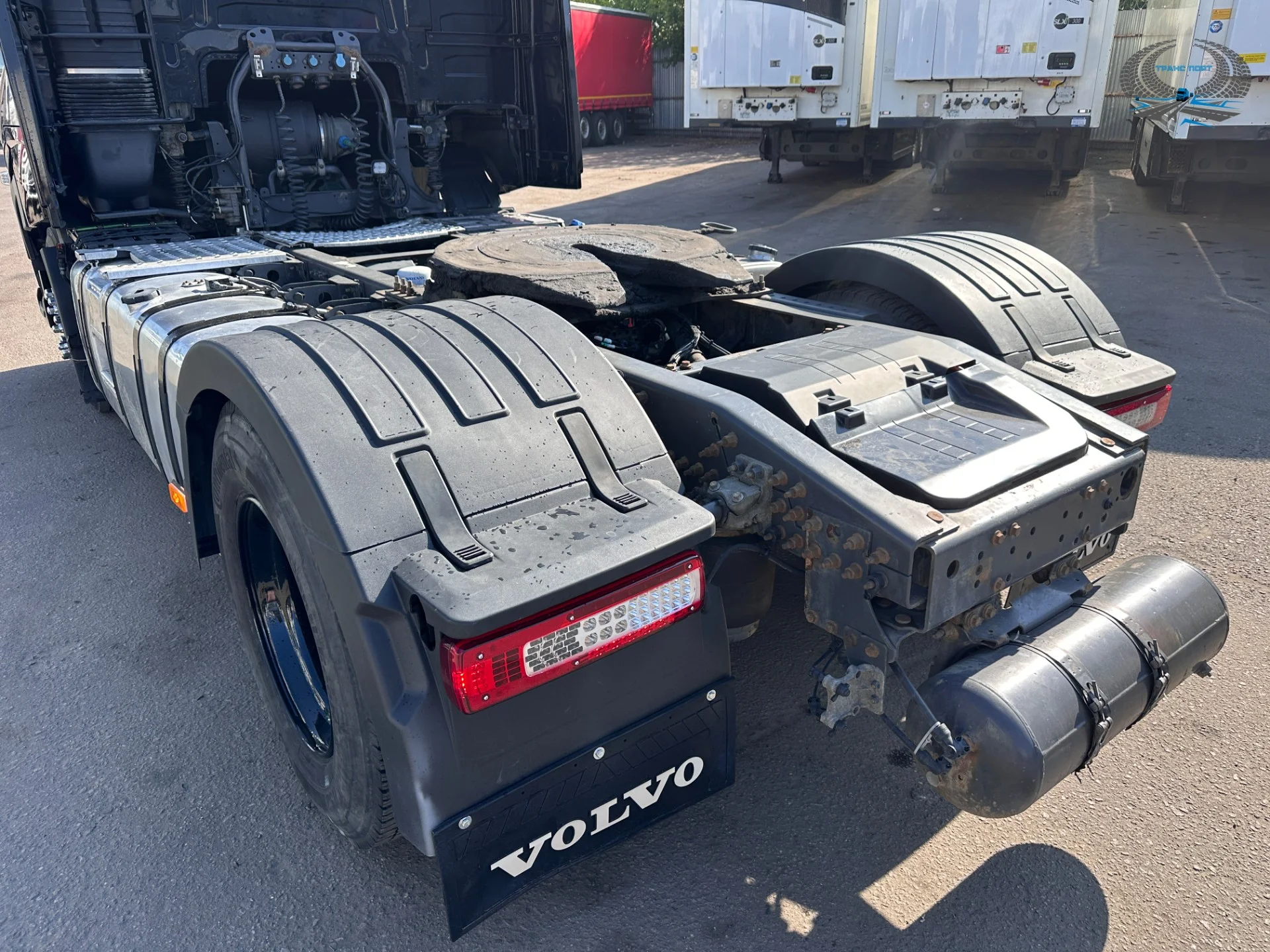 Седельный тягач Volvo FH, 2019 - миниатюра 13