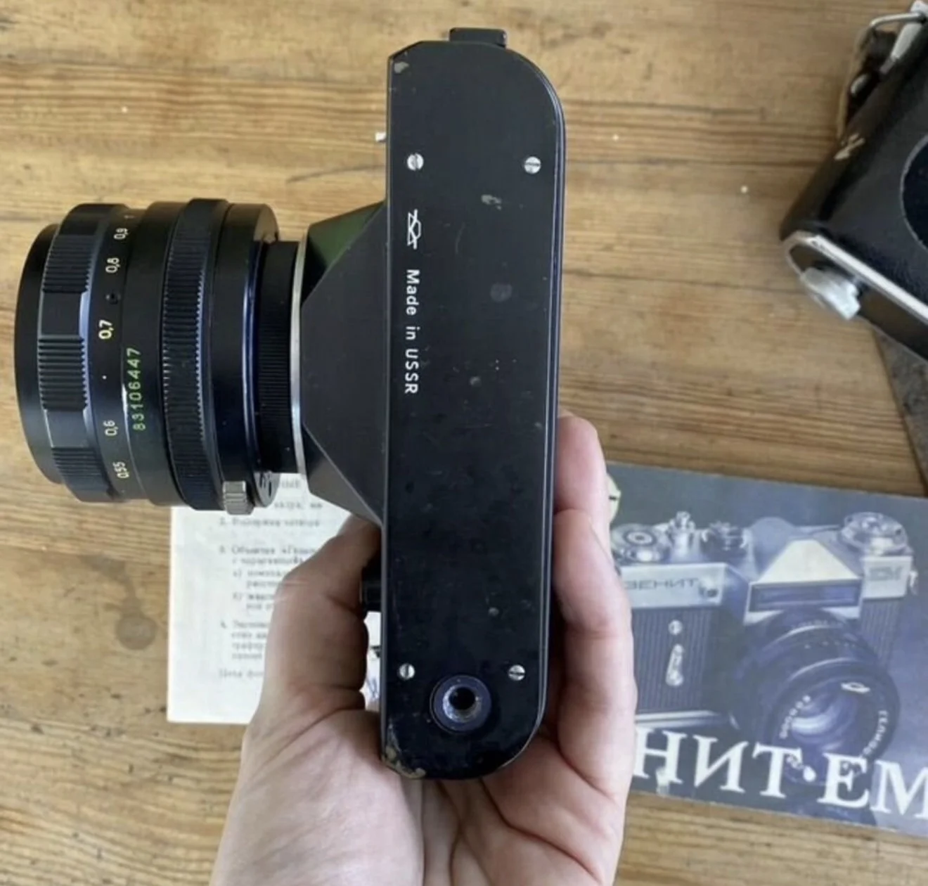 Фотоаппарат Zenit EM + Helios 44M (СССР) - миниатюра 3
