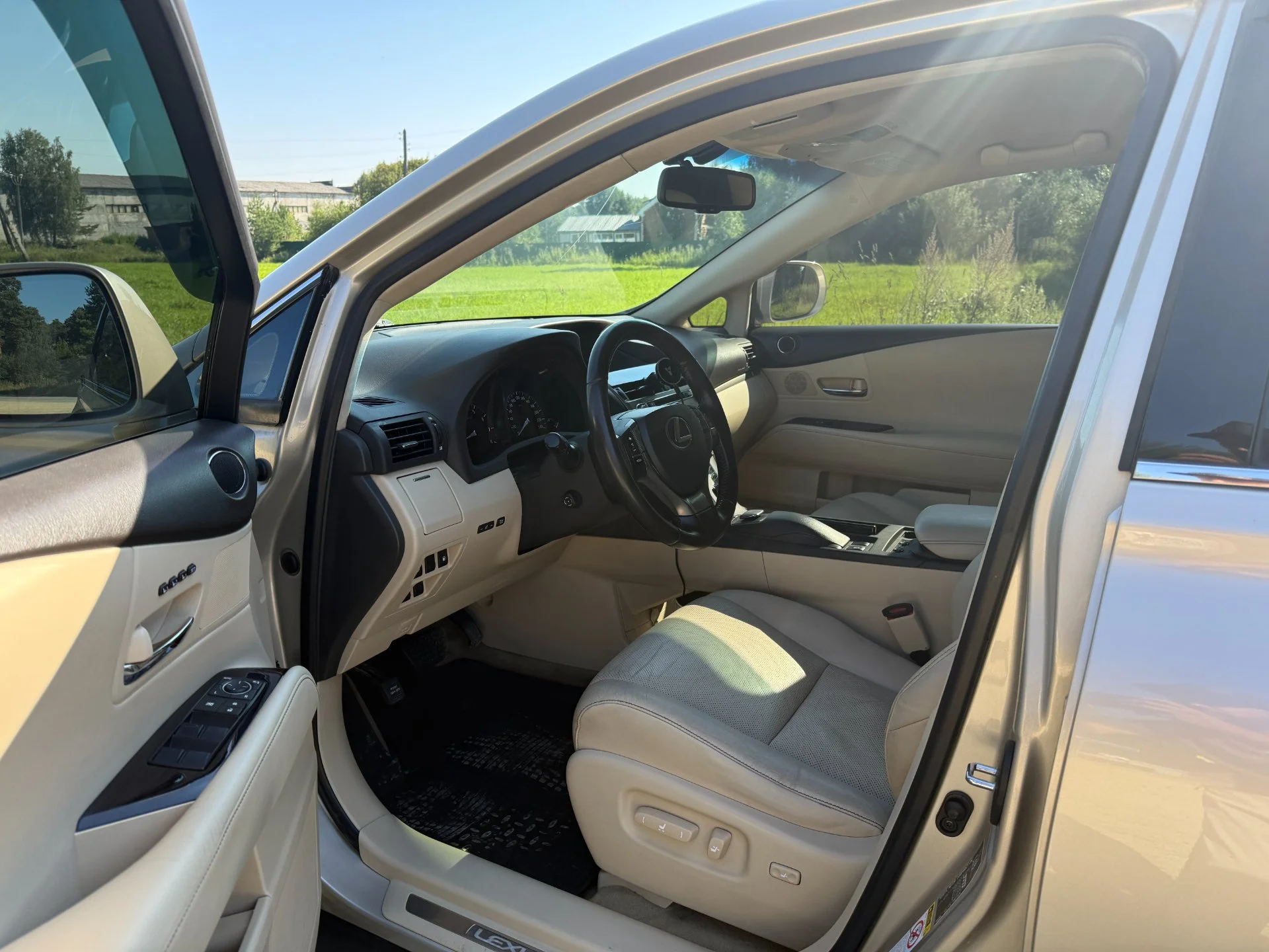 Lexus RX 2.7 - миниатюра 9