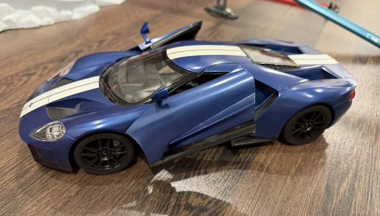 Радиоуправляемая машинка Ford GT - миниатюра 2