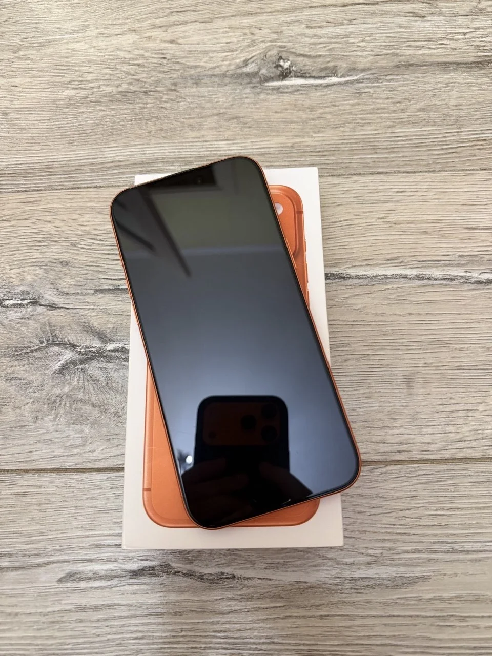 iPhone 17 pro max sim+esim - миниатюра 2