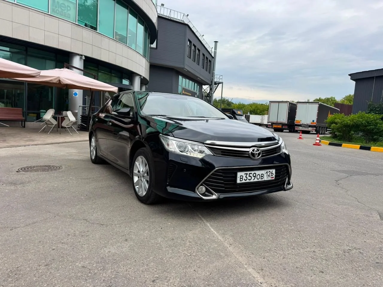 Срочно продам Toyota Camry - миниатюра 2