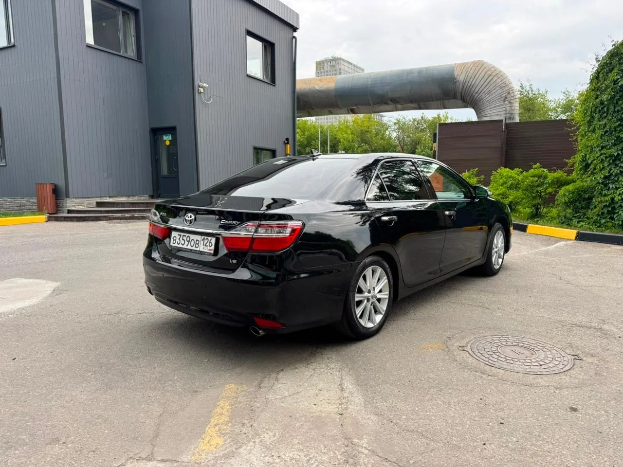 Срочно продам Toyota Camry - миниатюра 4
