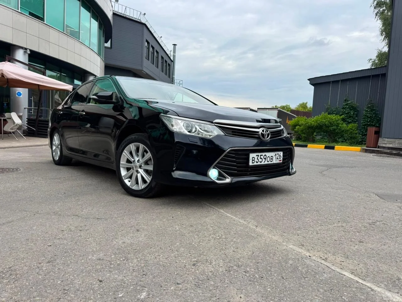 Срочно продам Toyota Camry - миниатюра 9
