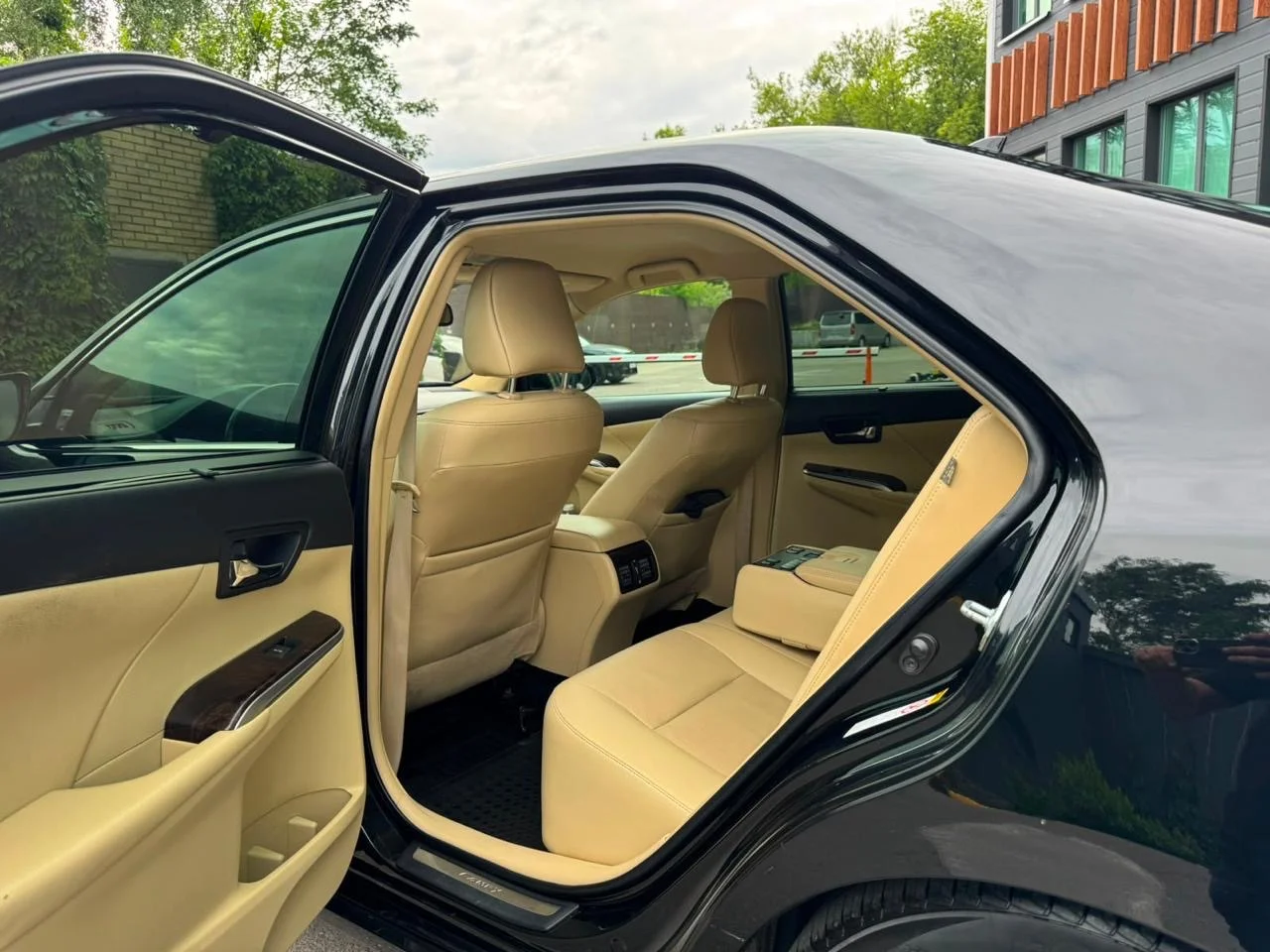 Срочно продам Toyota Camry - миниатюра 11