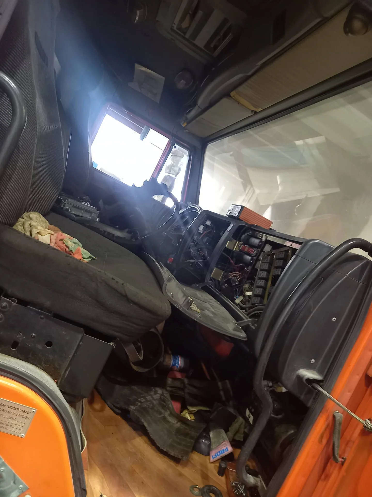 Автомобиль специальный КАМАЗ 65115 мод.699211 - миниатюра 5