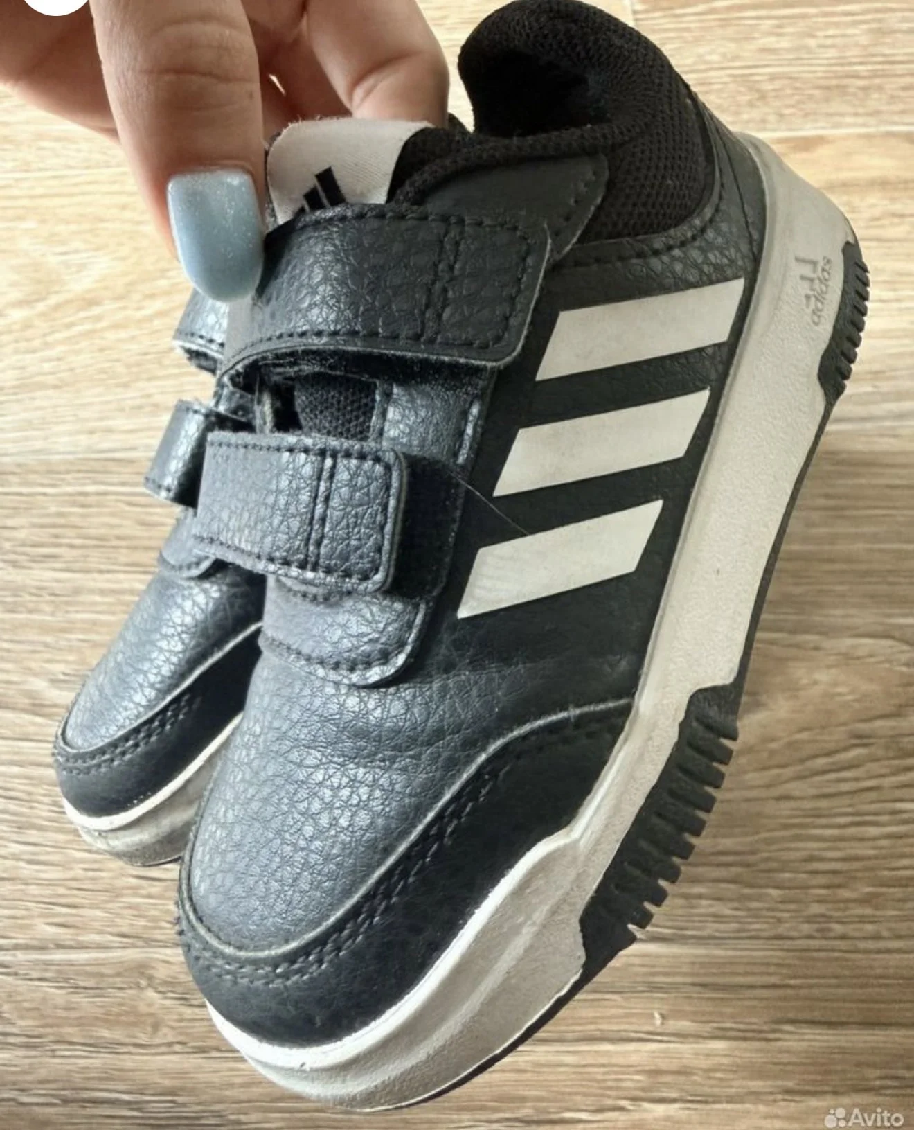 кроссовки adidas 23 размер - изображение 1