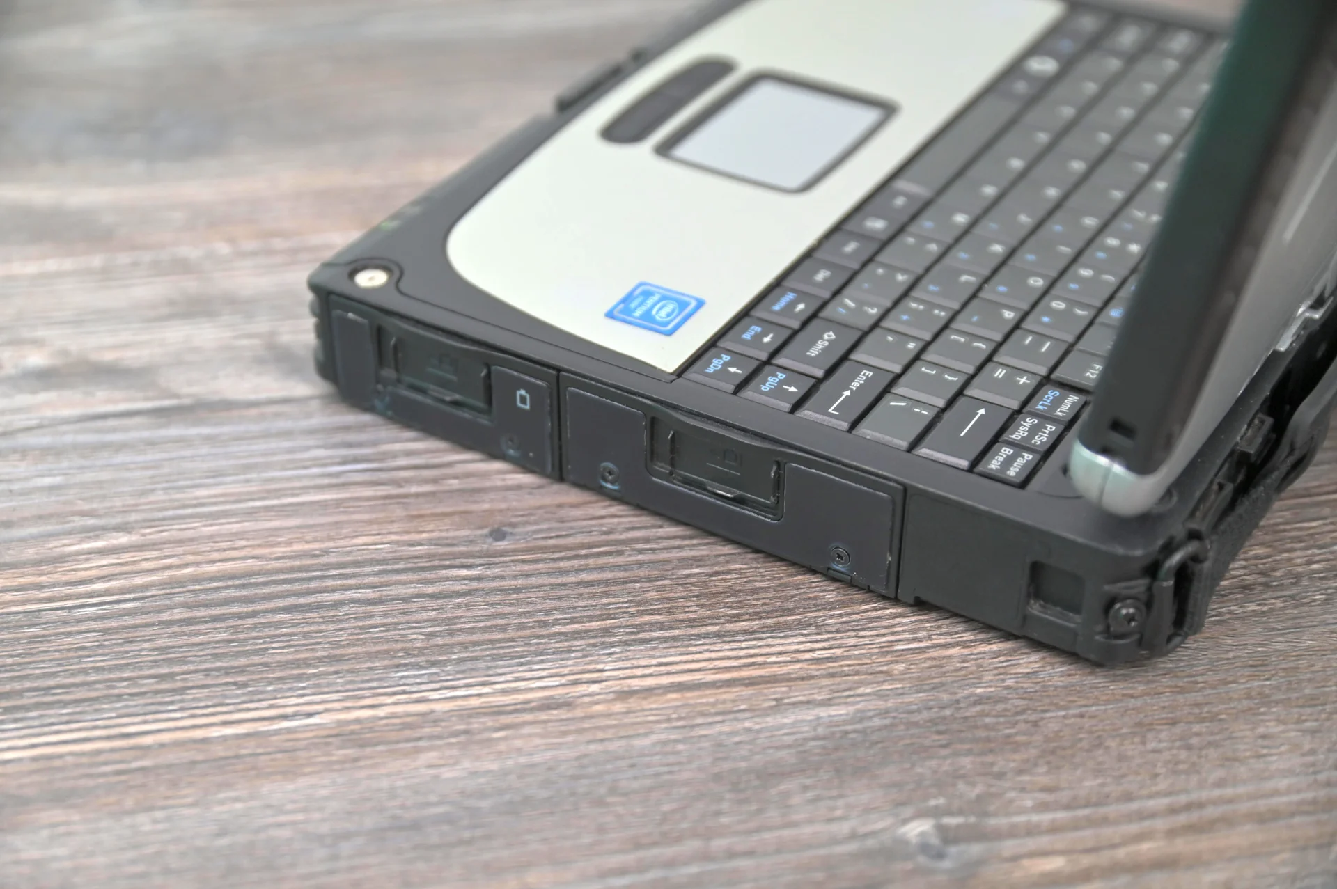 Panasonic Toughbook CF-19 MK6 i5 8/500 защищённый - миниатюра 5