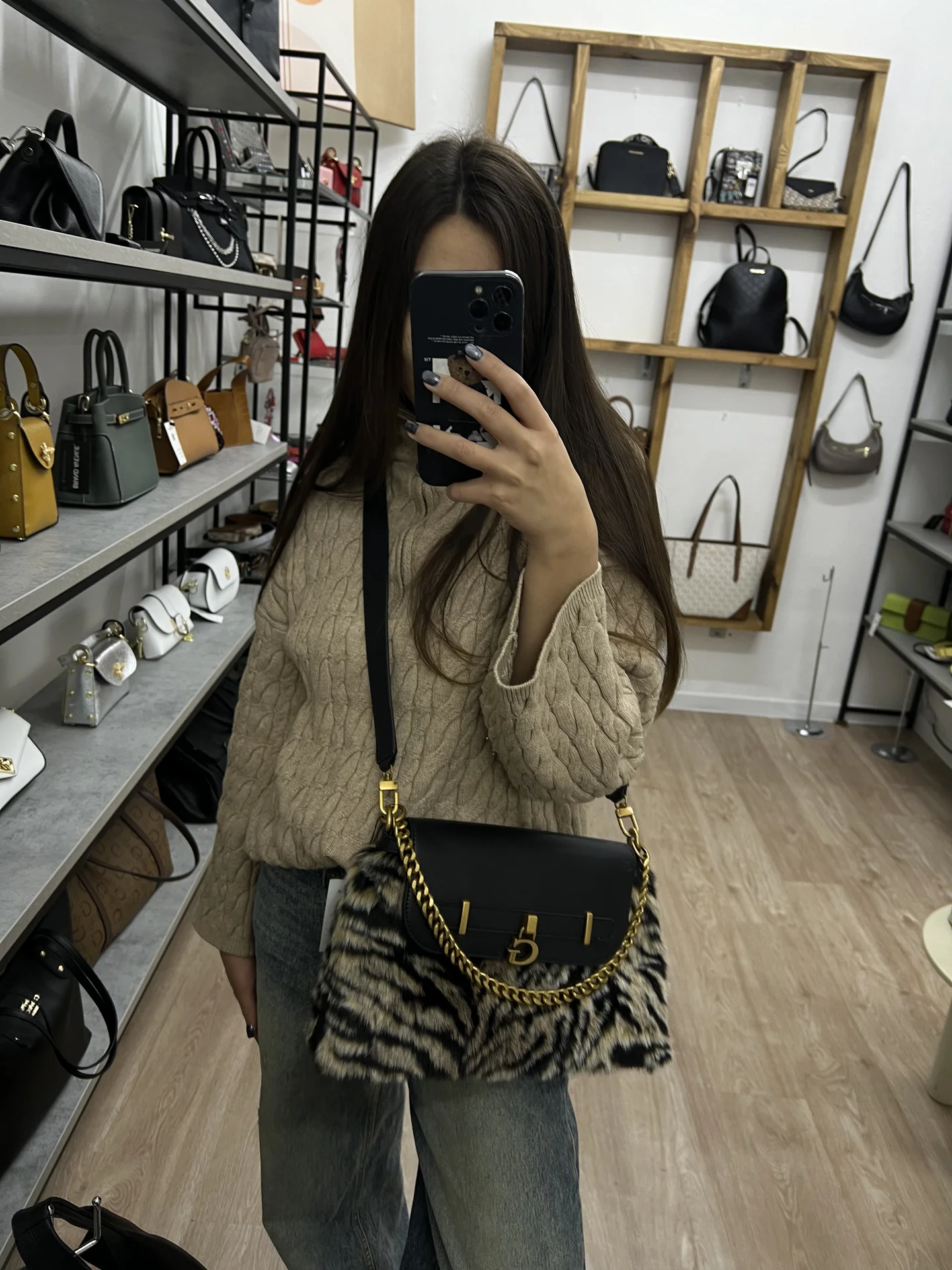 Cумка guess - миниатюра 2