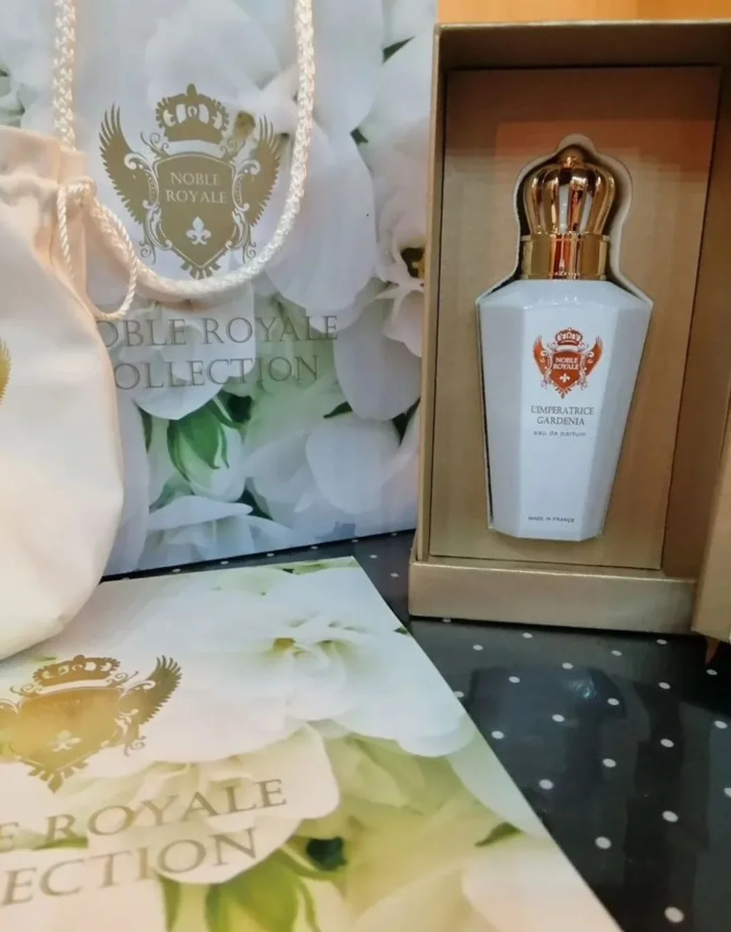 Духи женские Noble Royale Collection - изображение 1