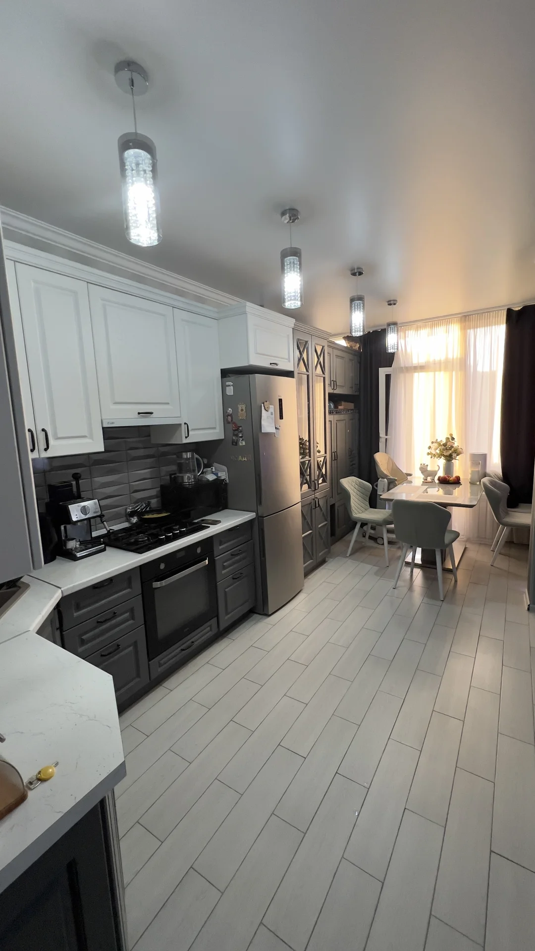 1-к. квартира, 43 м², 8/9 эт. - изображение 1
