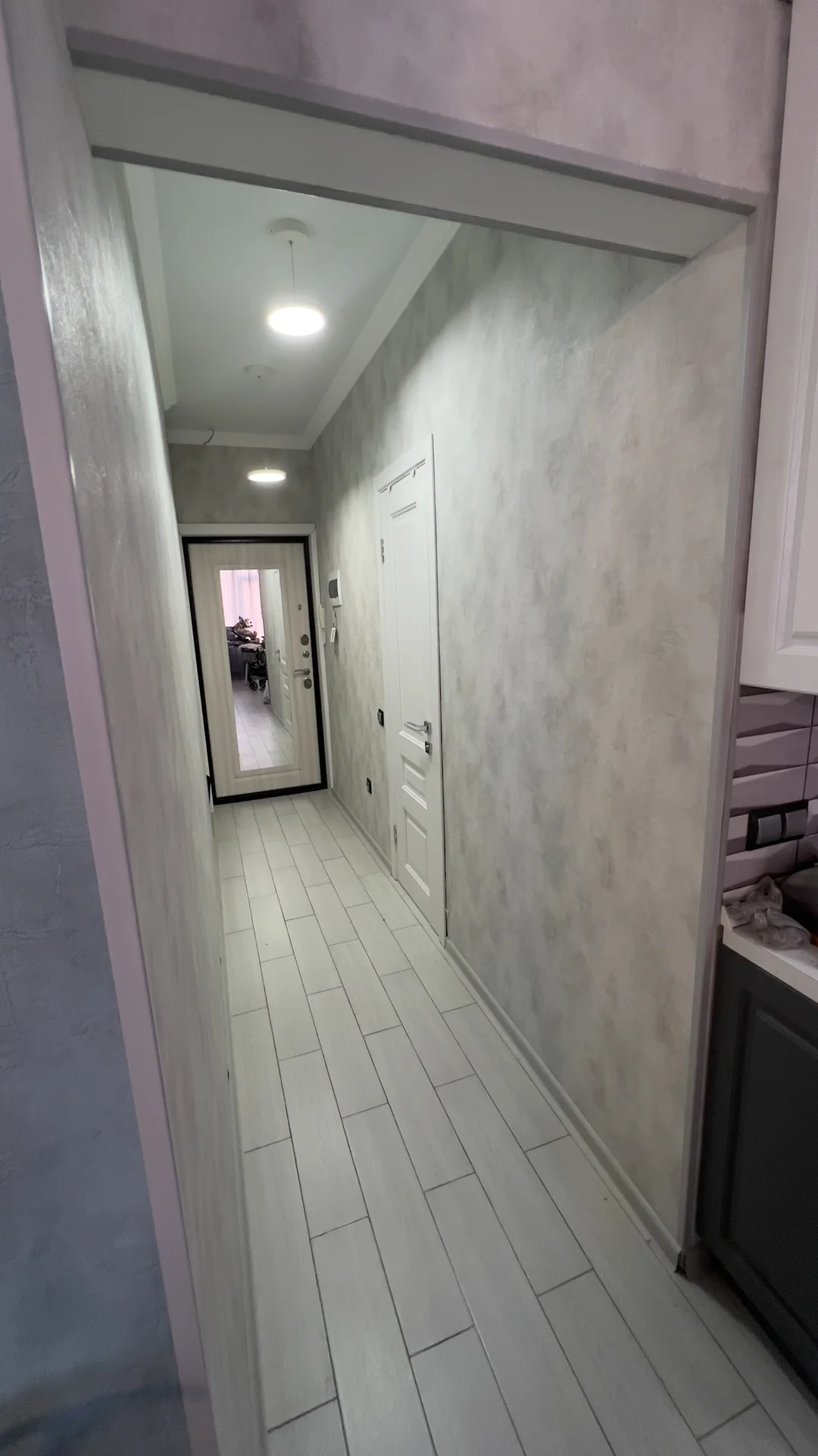 1-к. квартира, 43 м², 8/9 эт. - миниатюра 7