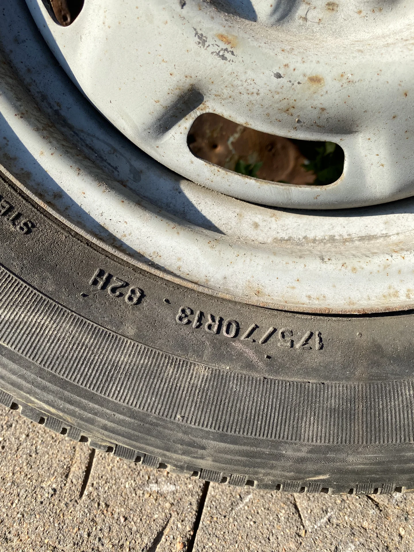 Колесо 175/70r13 - миниатюра 2