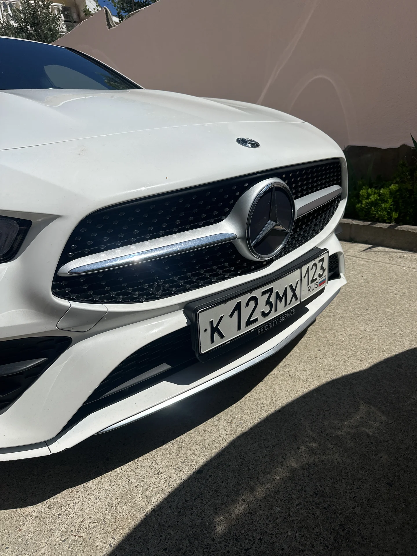 продается автомобиль Mercedes-bez CLA 200 - изображение 1