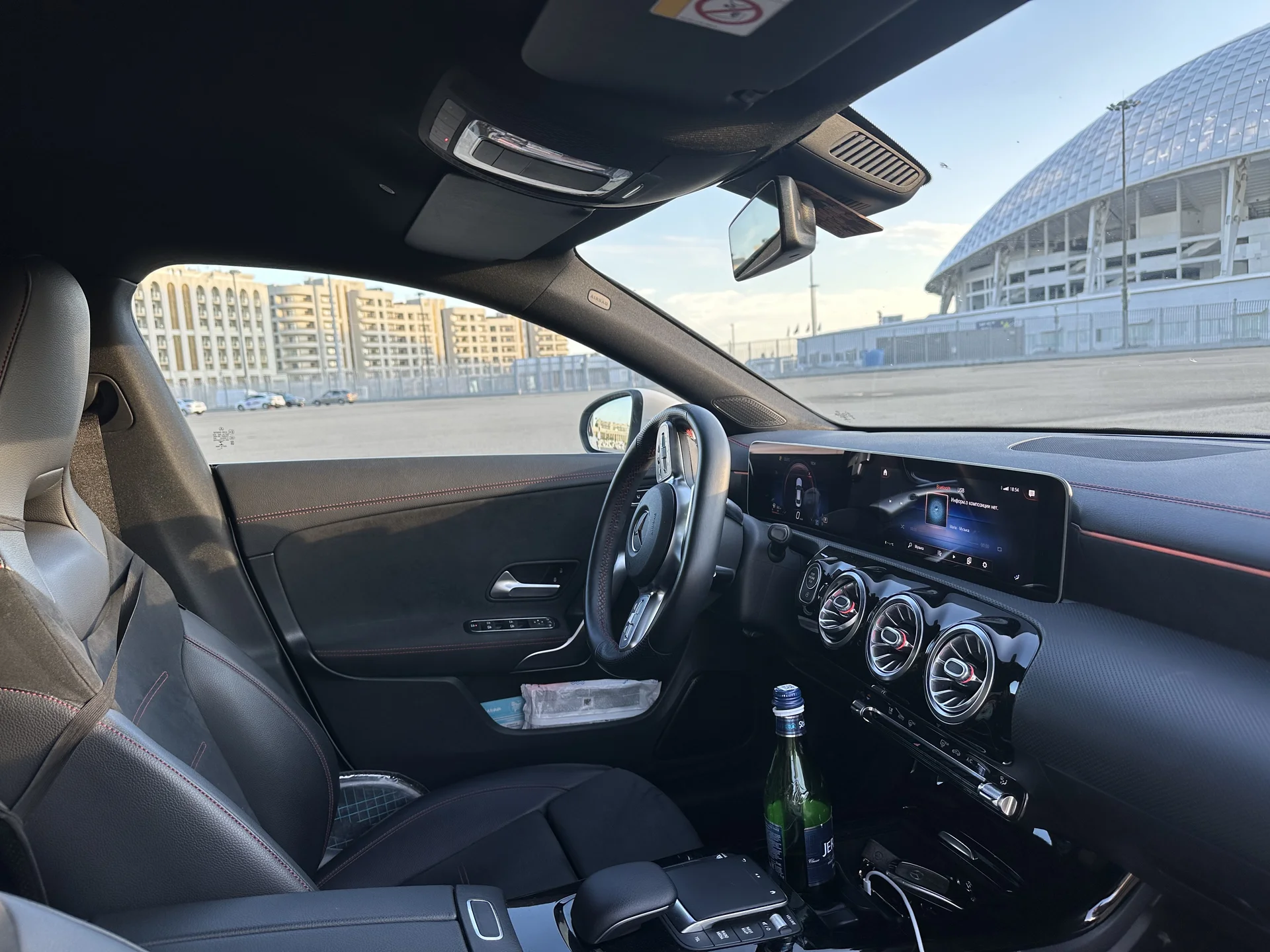 продается автомобиль Mercedes-bez CLA 200 - миниатюра 6