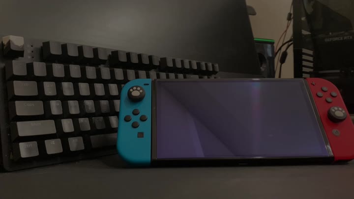 Прошитая Nintendo Switch Oled 64 гб + 1тб Карта памяти - видео 8