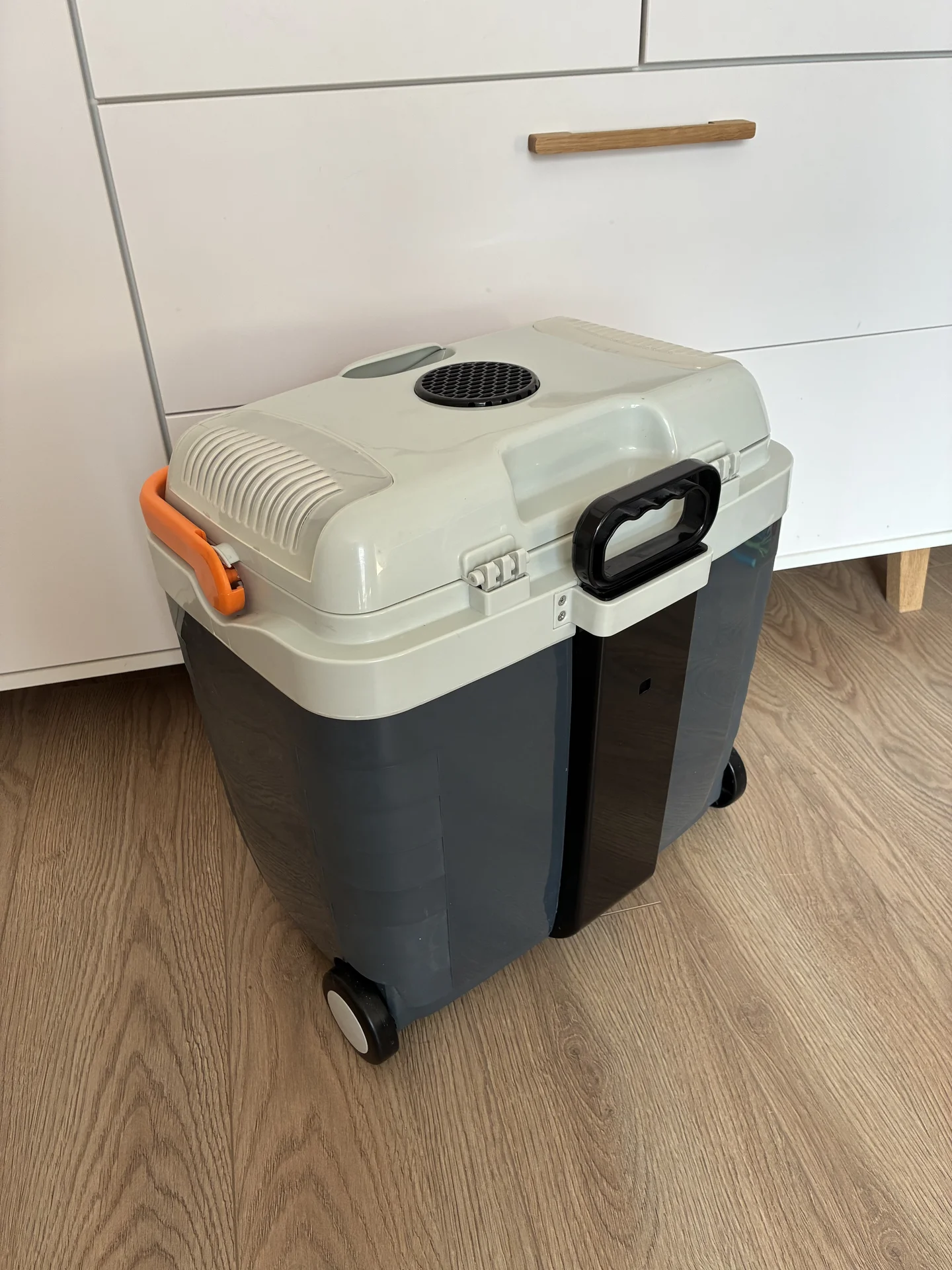Холодильник Camping World Unicool 28L - миниатюра 3