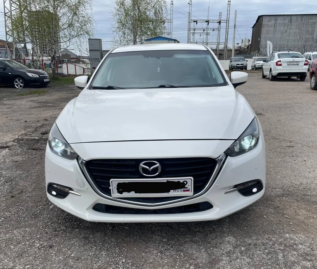 MAZDA 3  1.6АТ 2018г.в. - миниатюра 2