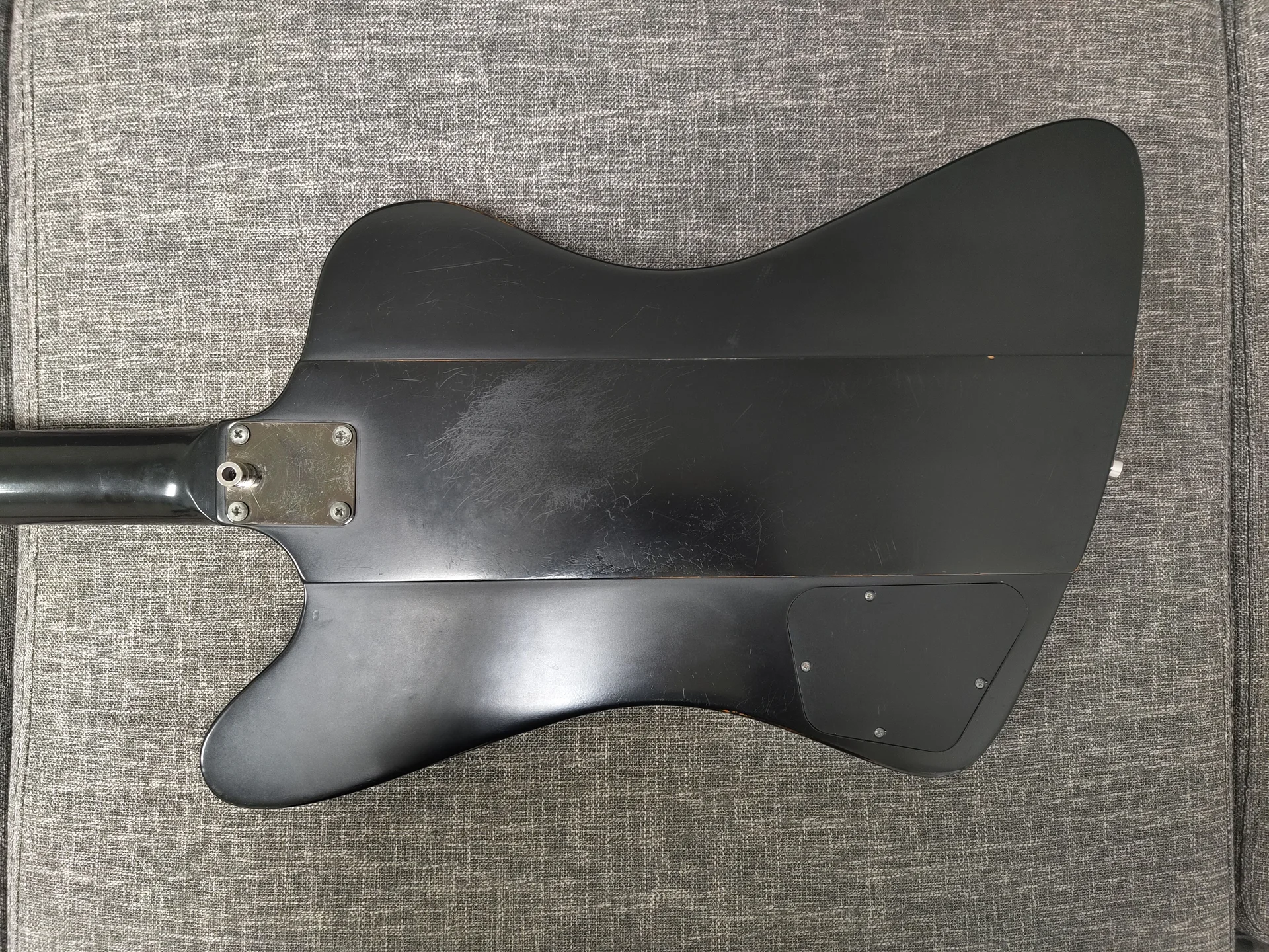 Бас-гитара Epiphone Thunderbird XII goth black - миниатюра 5
